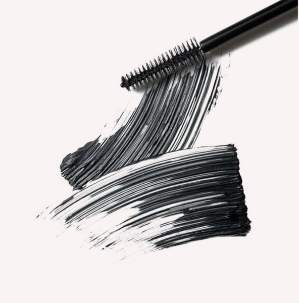 mascara-cosmetics-fibre-black-smear-mondial-cosmetics-1 mascara-cosmetics-fibre-black-smear-mondial-cosmetics-1