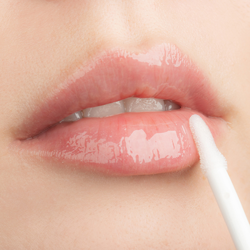 lipstick-gloss-face-lips-makeup-square-mondial-cosmetics lipstick-gloss-face-lips-makeup-square-mondial-cosmetics